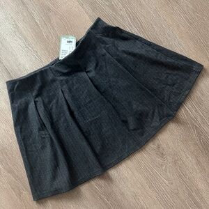 *NEW* H&M Charcoal Mini Skirt